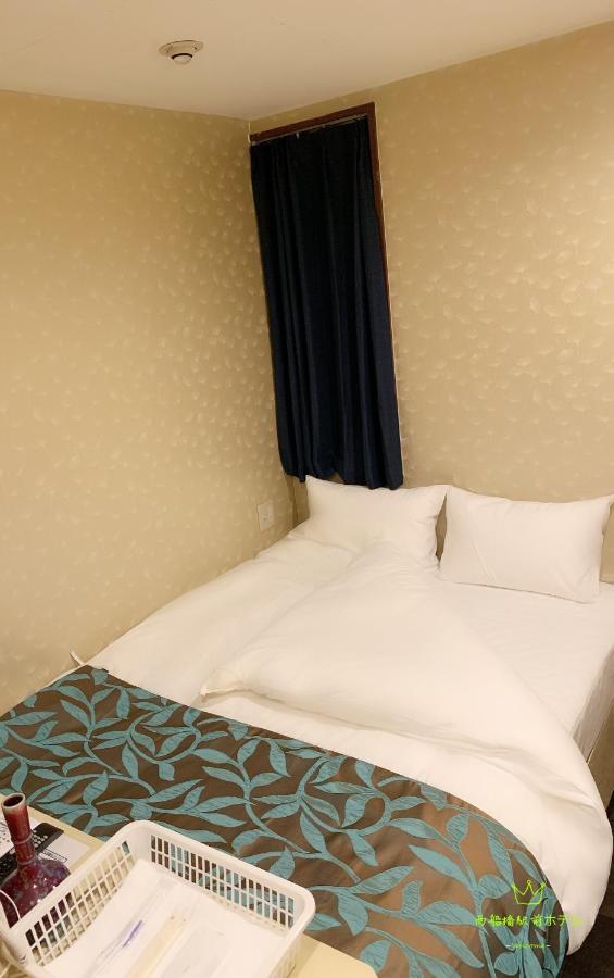 Nishifunabashi Ekimae Hotel Екстер'єр фото